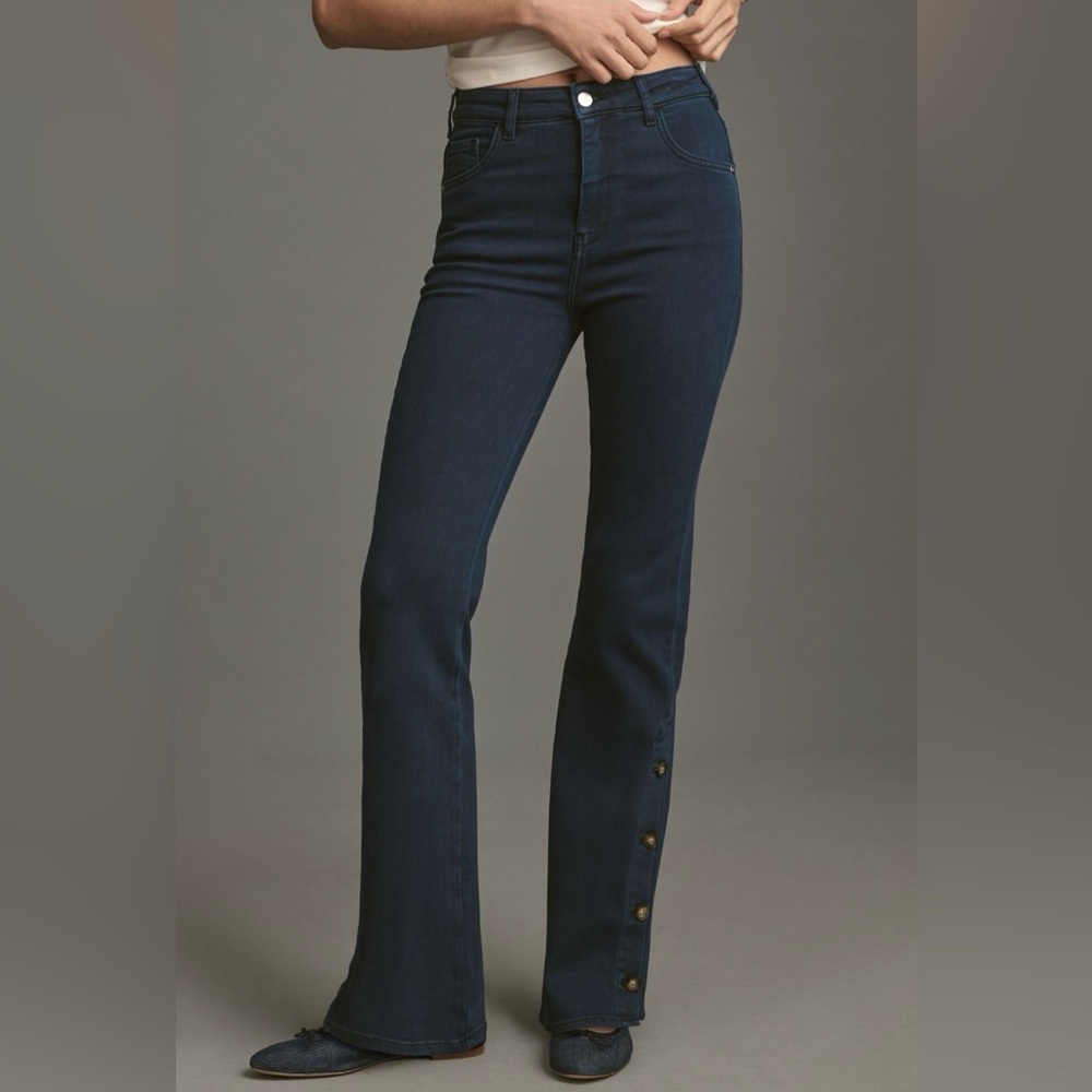Pilcro Split-Button Mid-Rise Bootcut Jeans